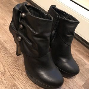 Madden Girl Grey Booties
